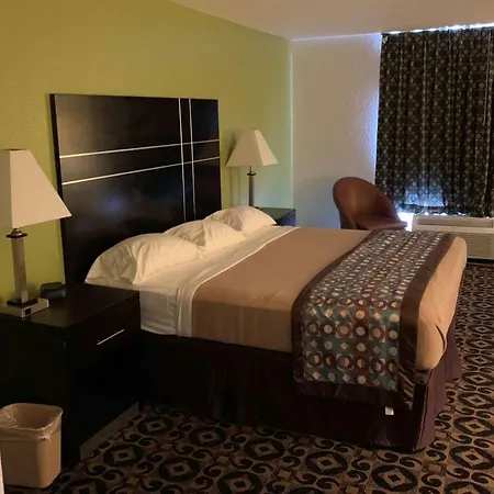 Travelodge By Wyndham Torrington