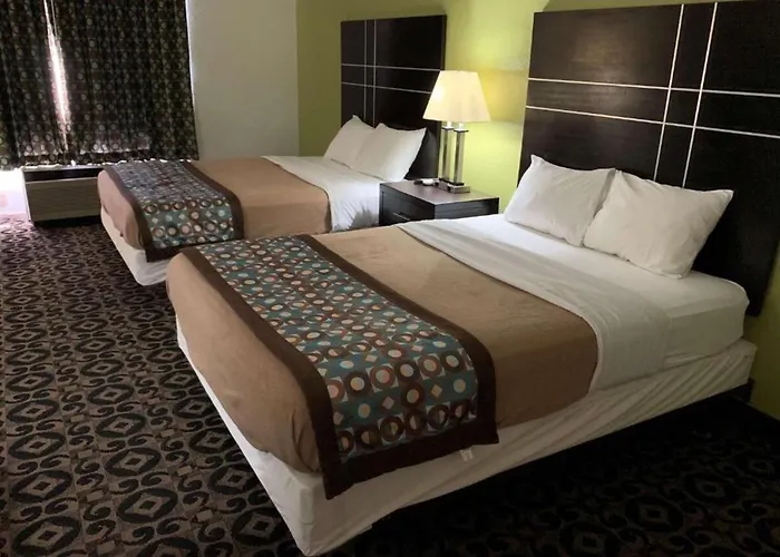 Travelodge By Wyndham Motel 2*