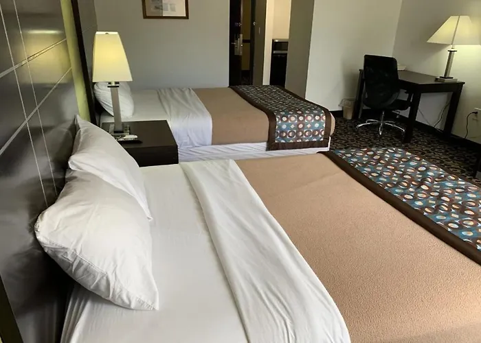 Travelodge By Wyndham Torrington