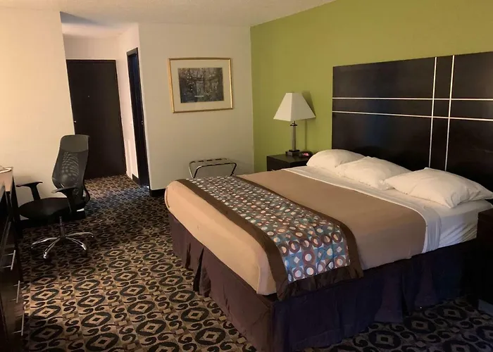 Travelodge By Wyndham Torrington